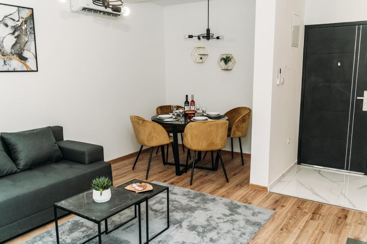 Apartment Star #1 *